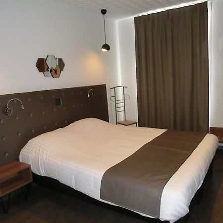 Hotel Sur Le Quai Port Vendres Cameră foto